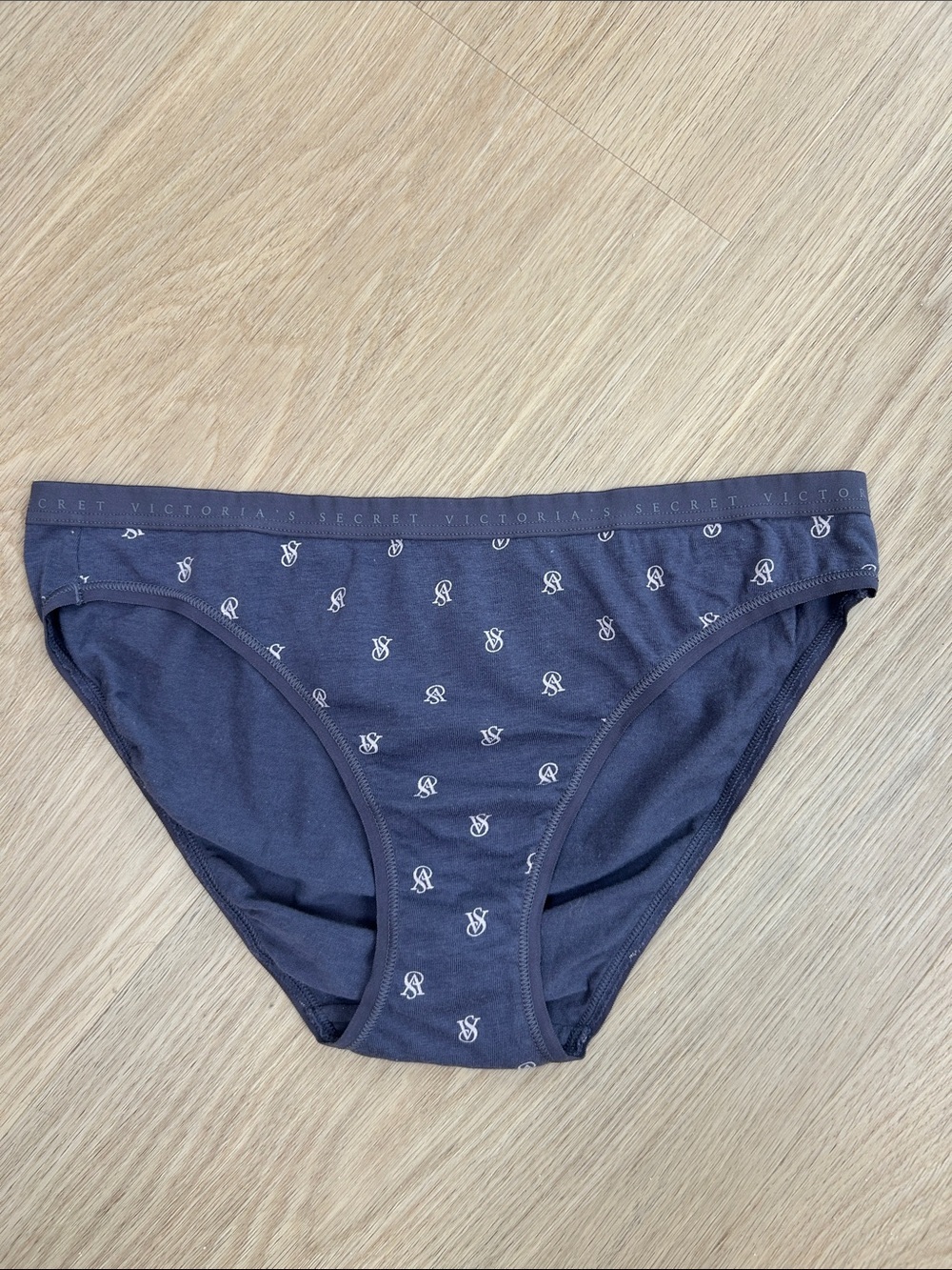 Victoria’s Secret Bikini Panty M